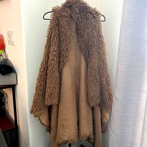 G Large Faux Fur sleeveless coat in good used condition